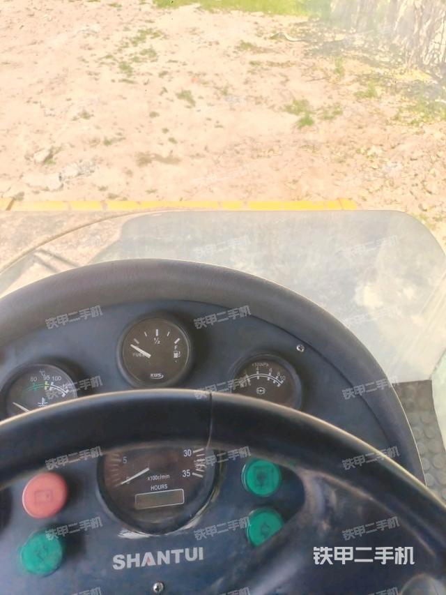 操作把手（壓路機(jī)駕駛室）