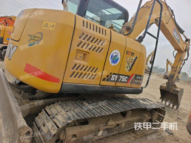 整機(jī)右后45°(整機(jī)外觀) 整機(jī)右后45°(整機(jī)外觀)