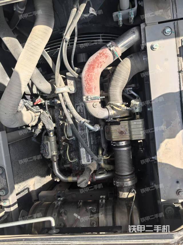 發(fā)動機(jī)整體俯視（整機(jī)外觀）