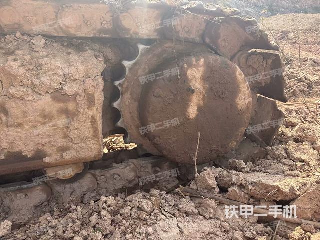 左導向輪(行走機構) 左導向輪(行走機構)