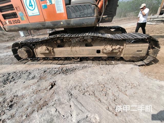 左托鏈輪和鏈筋（行走機(jī)構(gòu)）