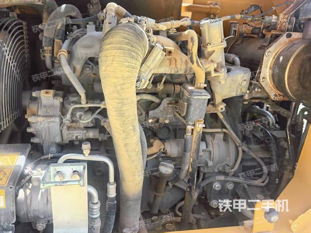 發(fā)動(dòng)機(jī)整體俯視（整機(jī)外觀）