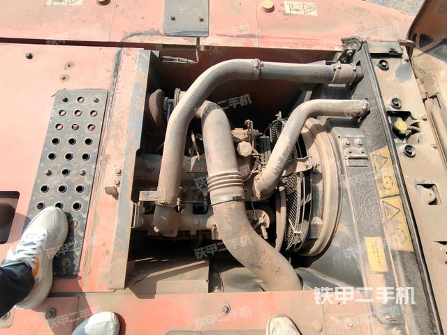 發(fā)動機(jī)室（上車部件）