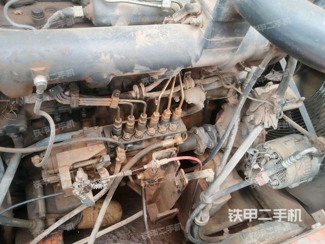 气门室盖螺丝特写（上车部件）