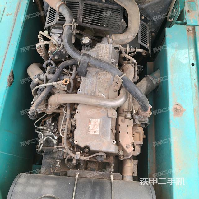 發(fā)動機整體俯視（整機外觀）