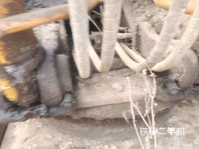 大臂背部俯視（工作和回轉裝置）