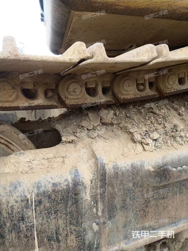 单侧履带整体（整机外观）