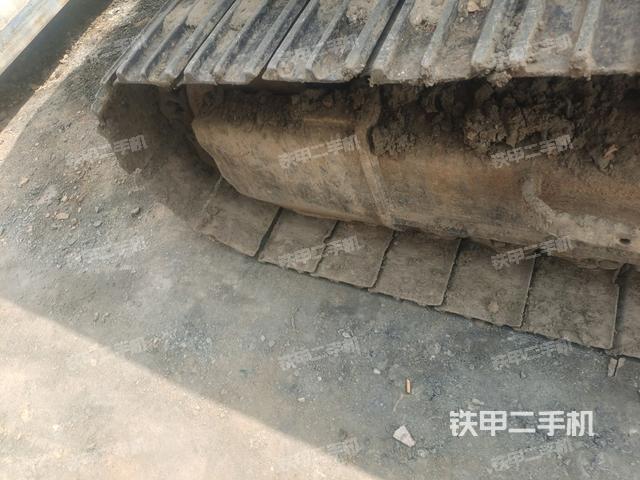 右側履帶整體(行走機構) 右側履帶整體(行走機構)