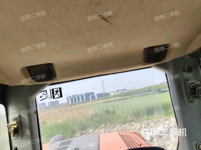 后窗玻璃角標(biāo)(駕駛室部分) 后窗玻璃角標(biāo)(駕駛室部分)