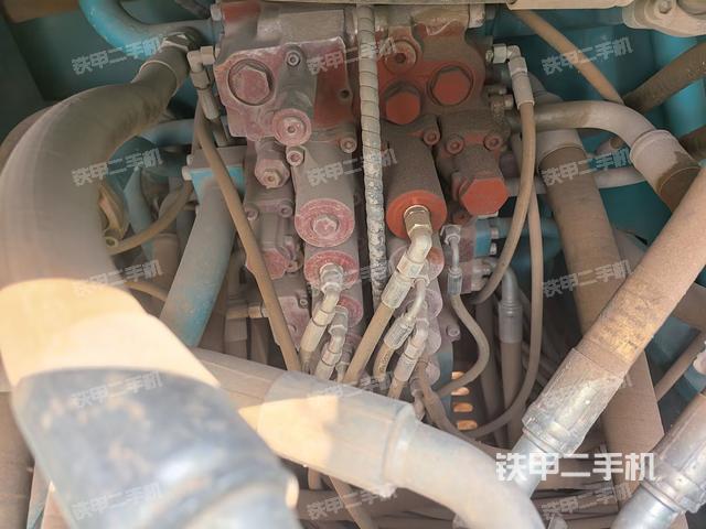 分配閥（上車部件）