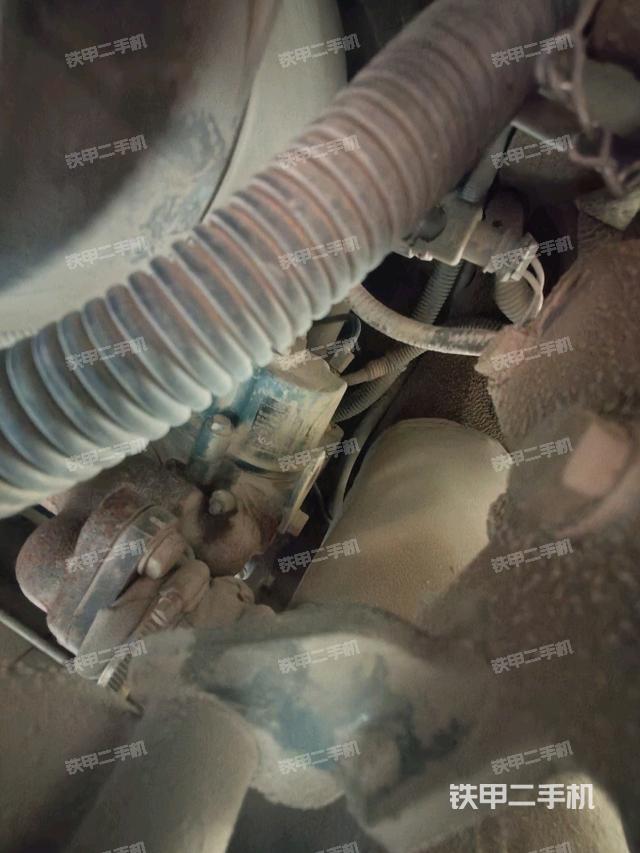 回轉(zhuǎn)馬達(dá)（上車部件）