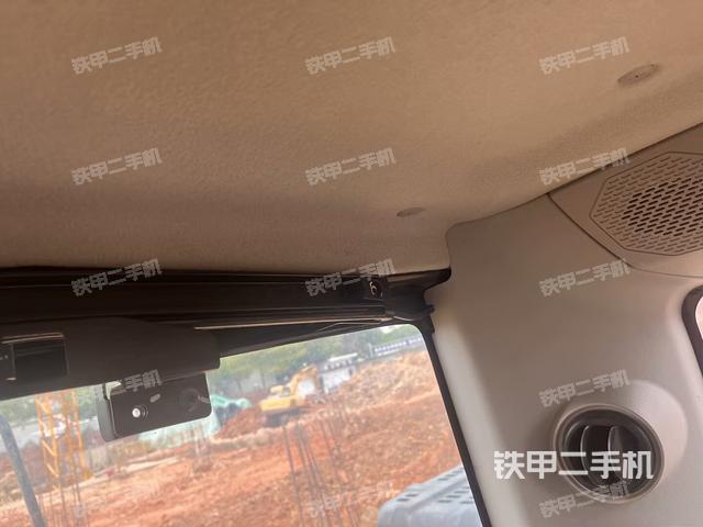 后窗玻璃角標(biāo)(駕駛室部分) 后窗玻璃角標(biāo)(駕駛室部分)
