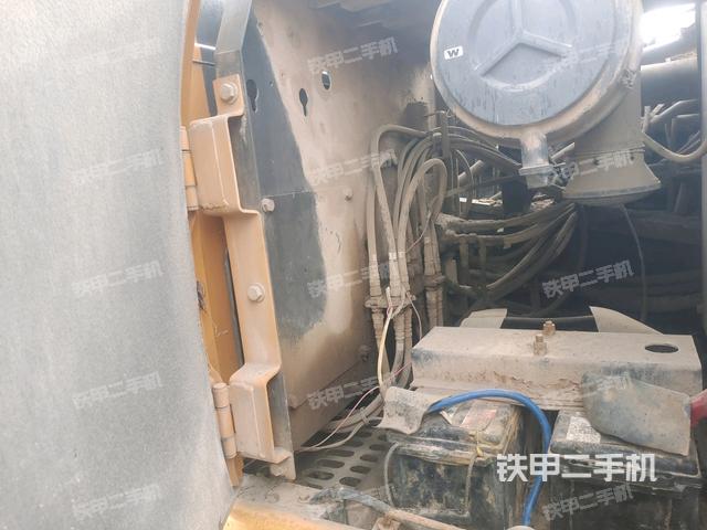 液壓泵室（大件艙室）