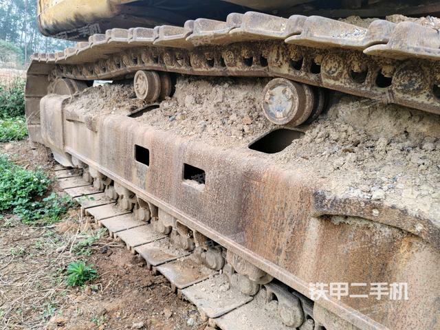 右驅(qū)動輪(行走機構) 右驅(qū)動輪(行走機構)