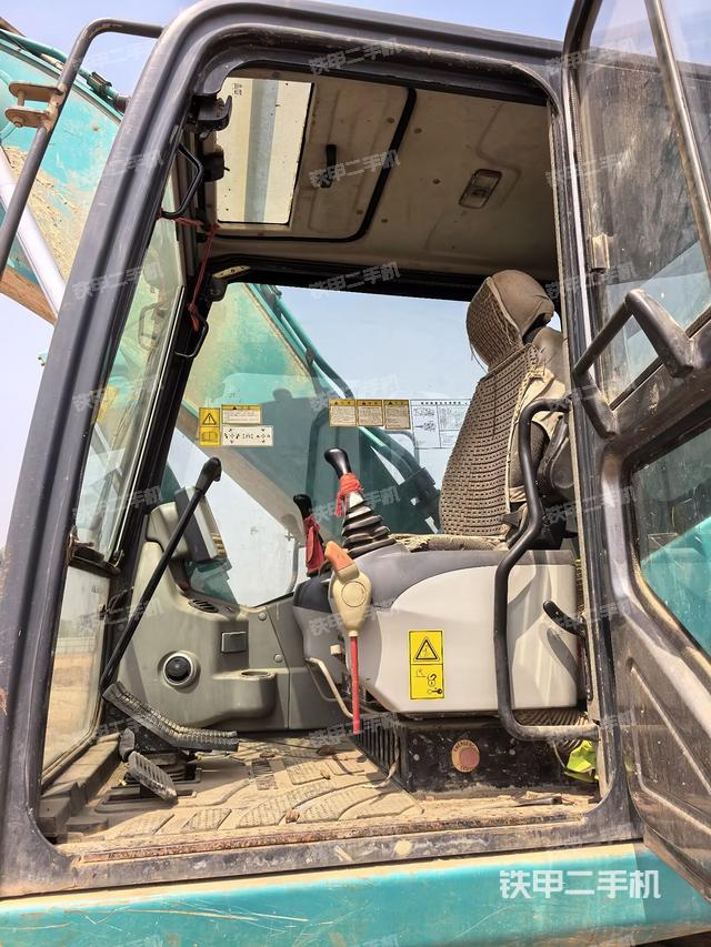 頂棚整體（駕駛室部分）