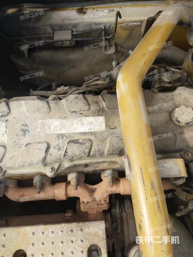 发动机整体俯视（整机外观）