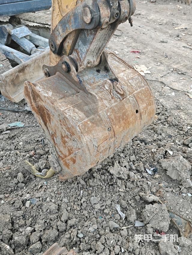 鏟斗45度（工作和回轉(zhuǎn)裝置）