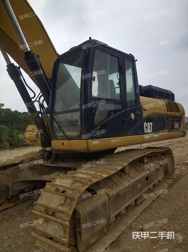 驾驶室整体（整机外观）