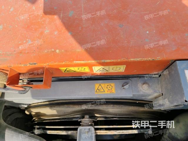 水箱+風(fēng)扇特寫(上車部件) 水箱+風(fēng)扇特寫(上車部件)