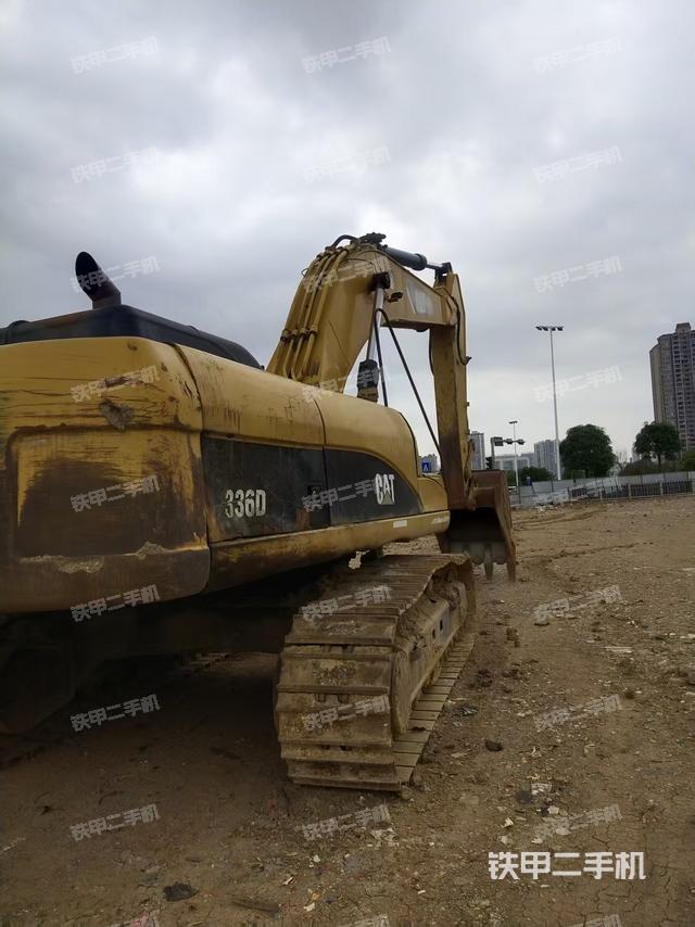 整机右后45°（整机外观）