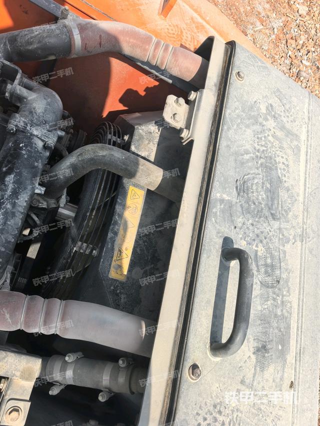 發(fā)動機室（上車部件）