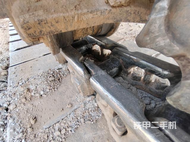 左導(dǎo)向輪（行走機(jī)構(gòu)）