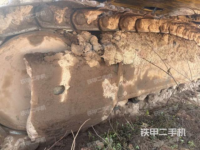 右導向輪(行走機構) 右導向輪(行走機構)
