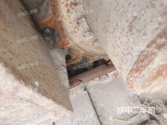 右側行走馬達蓋板（行走機構）