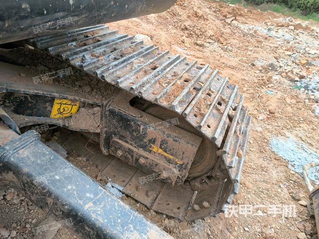 左驅(qū)動輪(行走機(jī)構(gòu)) 左驅(qū)動輪(行走機(jī)構(gòu))
