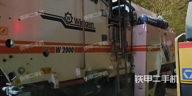 维特根W2000铣刨机的设备实拍-第3张实拍照片
