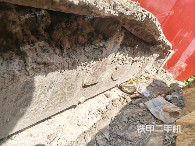 右側(cè)行走馬達(dá)蓋板(行走機(jī)構(gòu)) 右側(cè)行走馬達(dá)蓋板(行走機(jī)構(gòu))