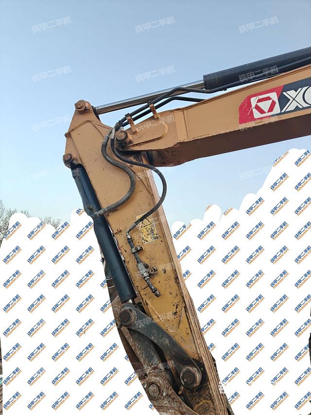 小臂整體左后（工作和回轉(zhuǎn)裝置）