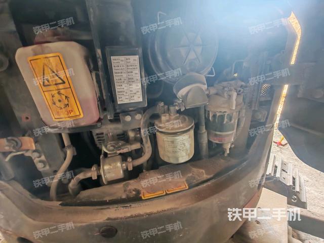 液壓泵室（大件艙室）