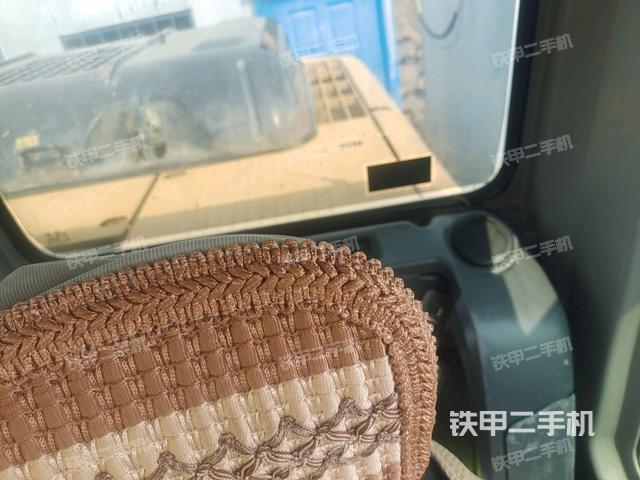 右側玻璃角標(駕駛室部分) 右側玻璃角標(駕駛室部分)