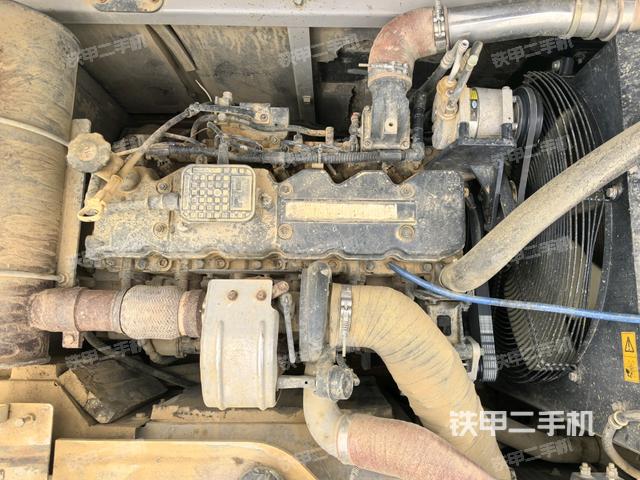 發(fā)動機(jī)室（上車部件）