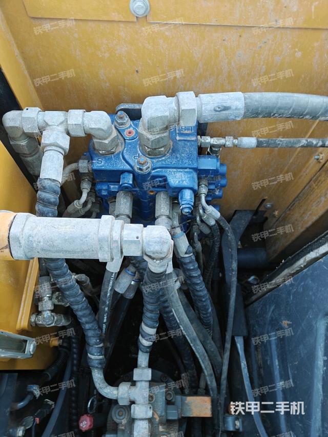 分配閥（上車部件）