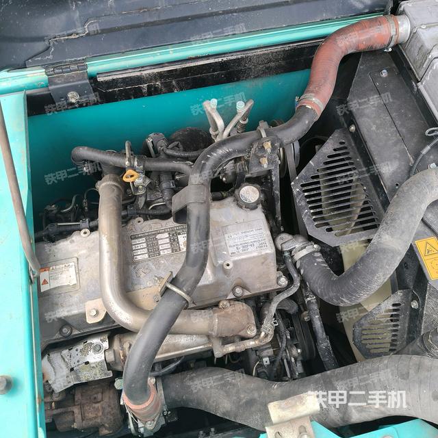 發(fā)動機(jī)整體俯視(整機(jī)外觀) 發(fā)動機(jī)整體俯視(整機(jī)外觀)