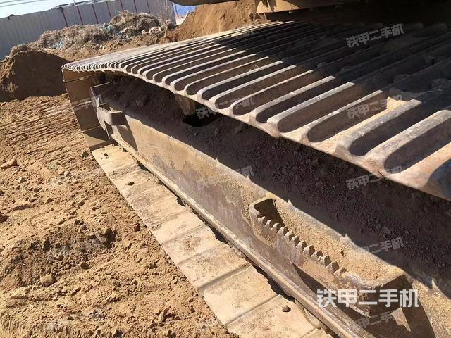 单侧履带整体（整机外观）