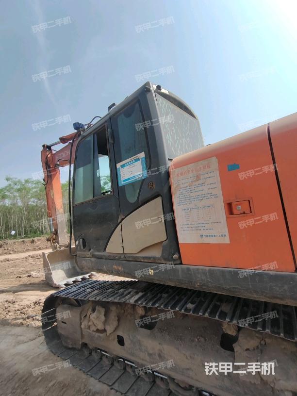 駕駛室左前45度（駕駛室部分）