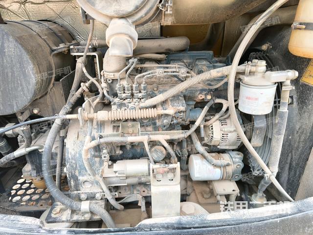 發(fā)動(dòng)機(jī)整體俯視（整機(jī)外觀）