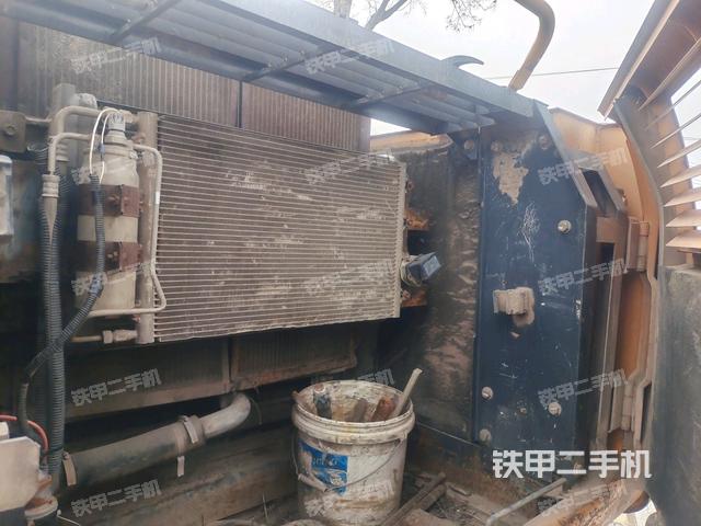 散熱器正面（大件艙室）