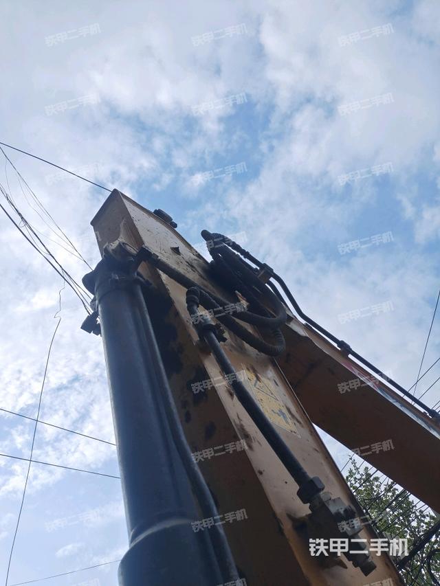 大臂油缸整體?豎拍（工作和回轉裝置）