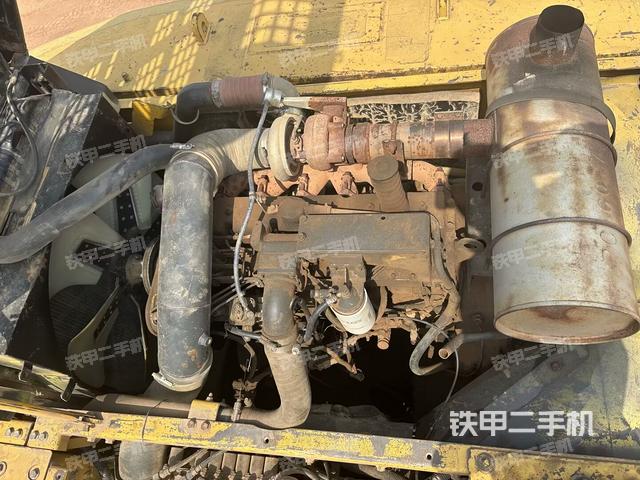 水箱+風扇特寫(上車部件) 水箱+風扇特寫(上車部件)