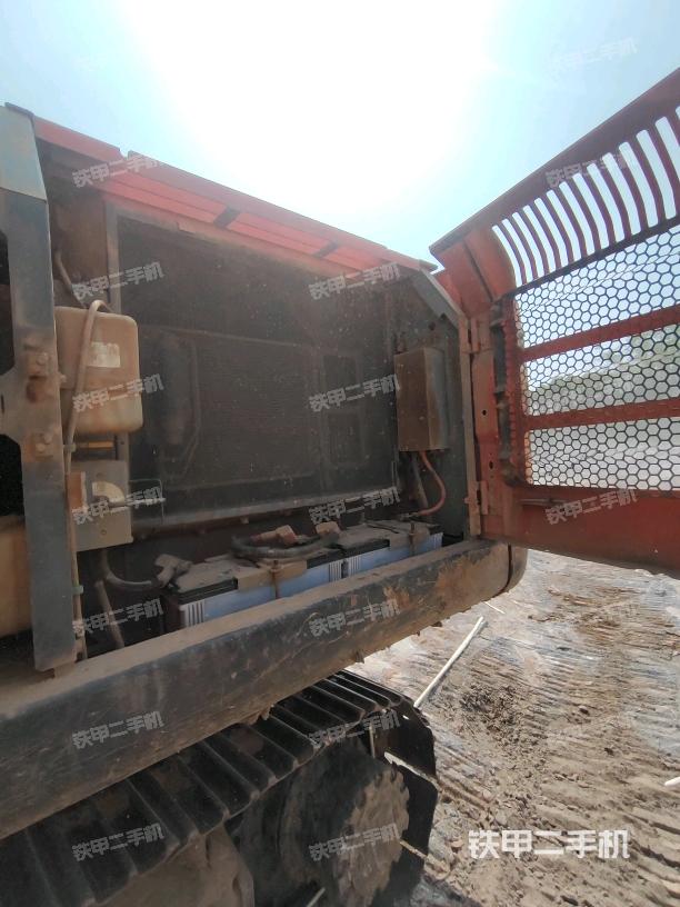 散熱器正面（大件艙室）