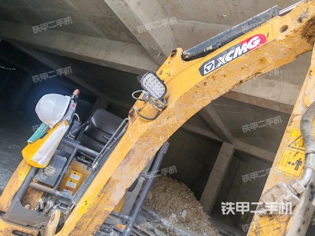 大臂整體?右側(cè)（工作和回轉(zhuǎn)裝置）