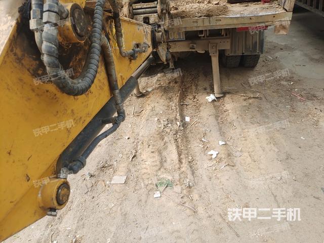 小臂整體右前（工作和回轉(zhuǎn)裝置）