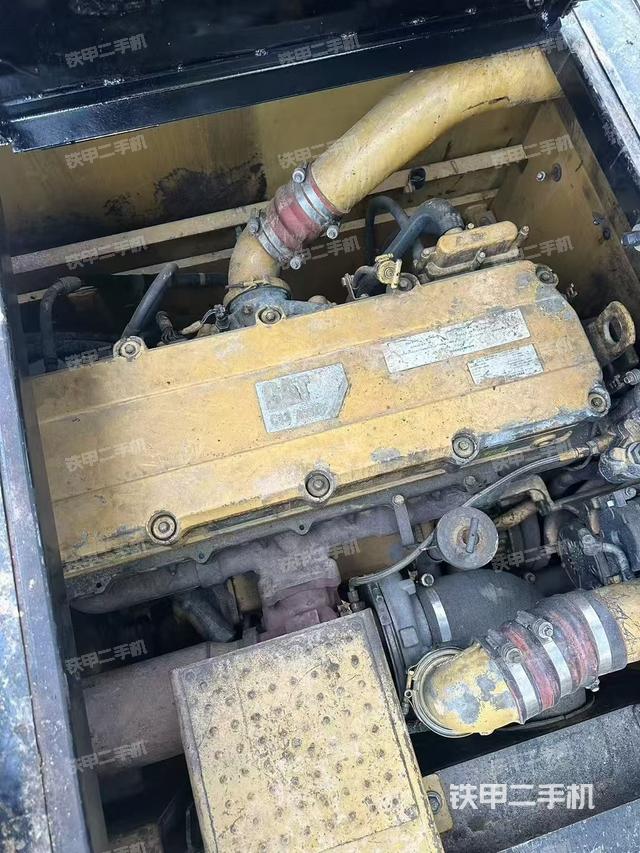 發(fā)動(dòng)機(jī)整體俯視（整機(jī)外觀）