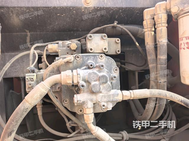 液壓泵室（大件艙室）