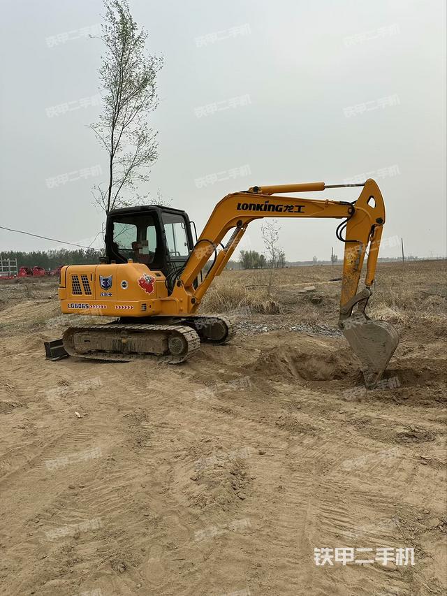 整機(jī)右后45°（整機(jī)外觀）