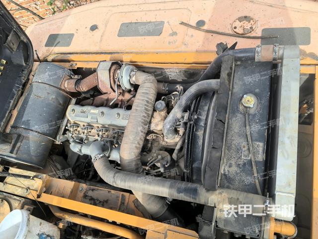 發(fā)動機室(上車部件) 發(fā)動機室(上車部件)
